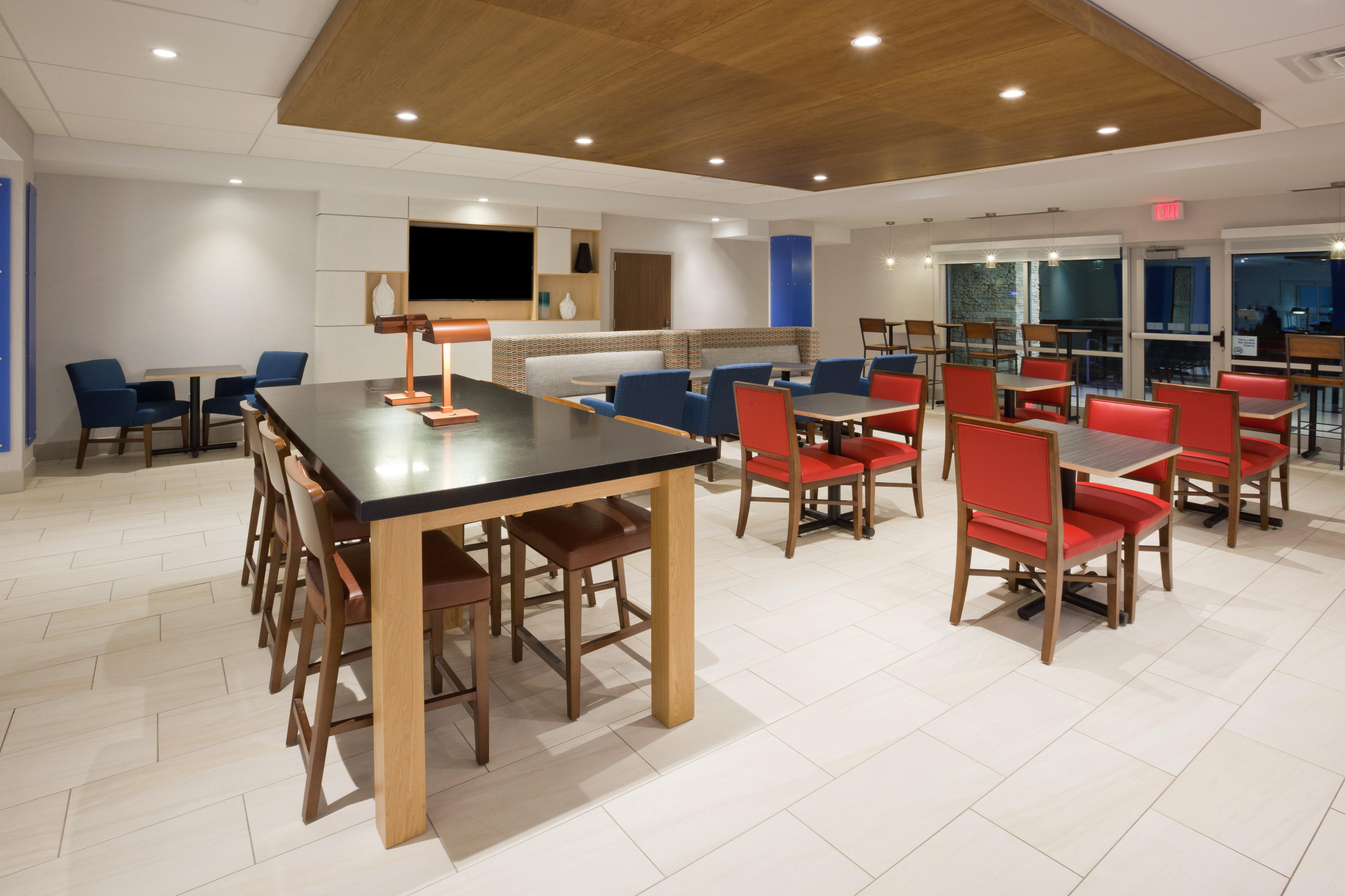 Holiday Inn Express And Suites Des Moines Downtown By Ihg Ngoại thất bức ảnh